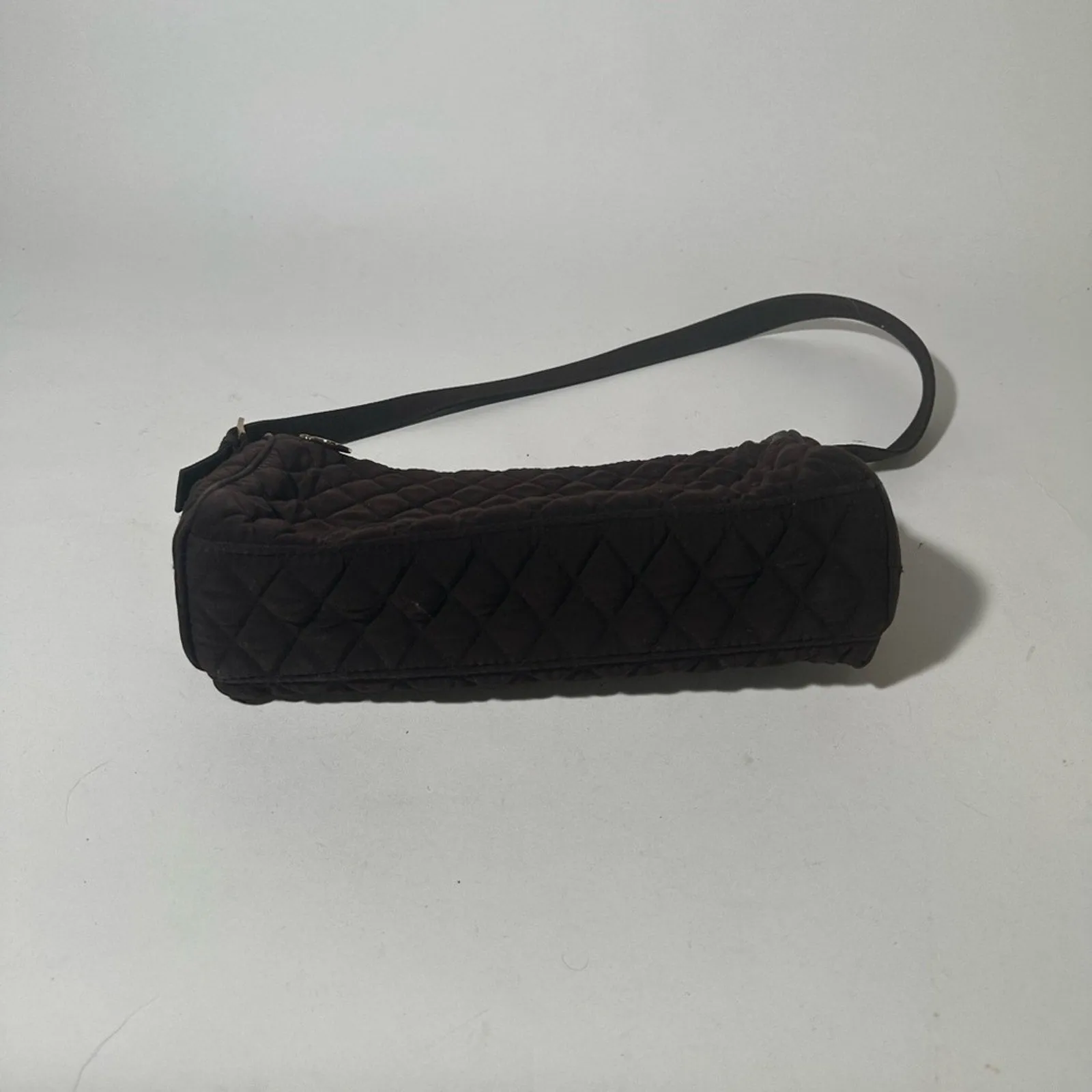 Elegant Black Quilted Shoulder Bag with Diamond Pattern