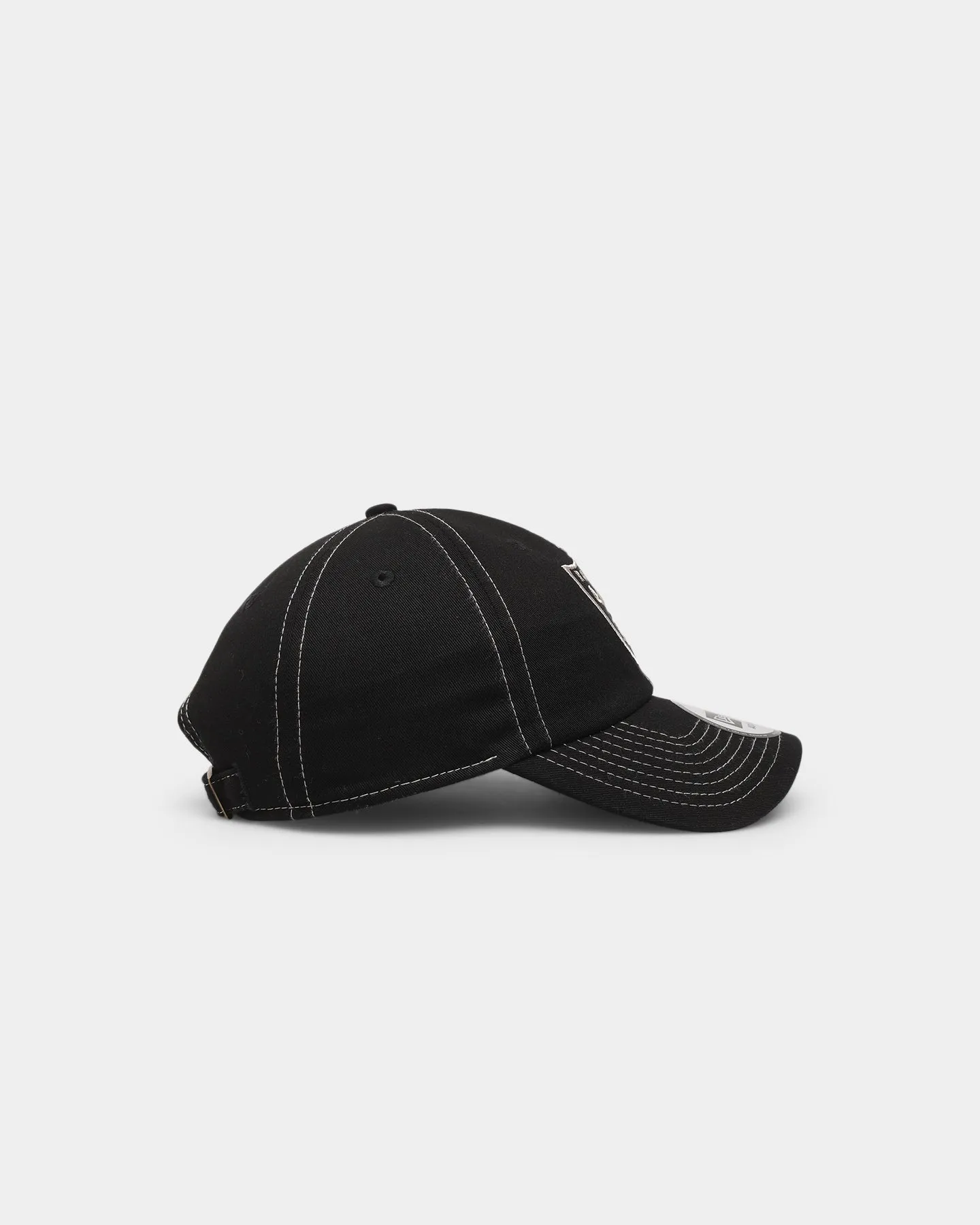 New Era Las Vegas Raiders 'Black Contrast' Casual Classic Strapback Black/Stone