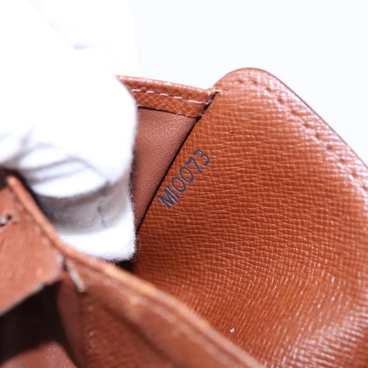 Trendy Inspired Louis Vuitton Monogram Compact Zip Wallet M61667 Lv Auth Bs17099