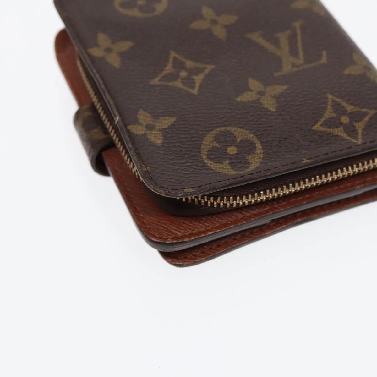 Trendy Inspired Louis Vuitton Monogram Compact Zip Wallet M61667 Lv Auth Bs17099