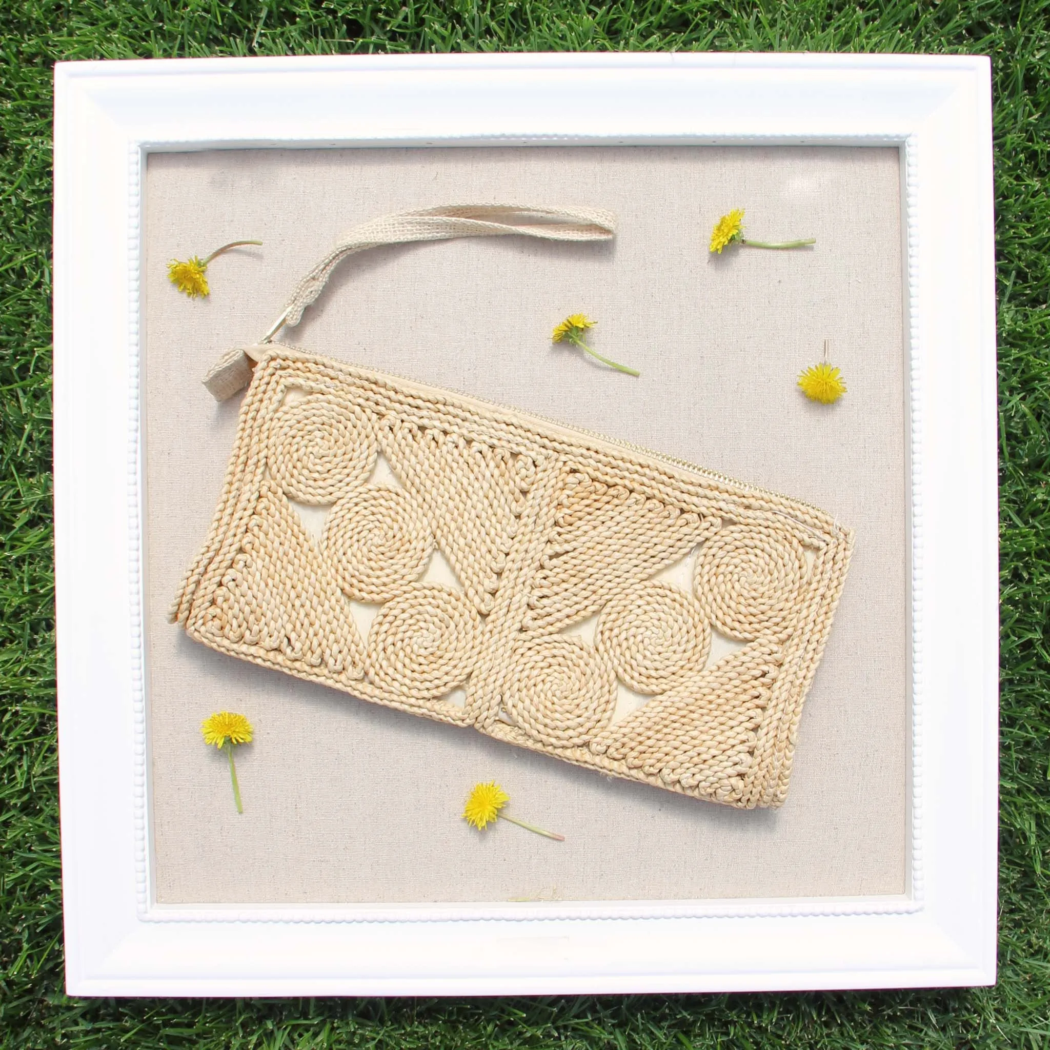 Vintage 60's Woven Clutch